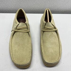 NEW CLARKS Originals Wallabee Chukka Boots – Men’s Size 9 – Maple Suede